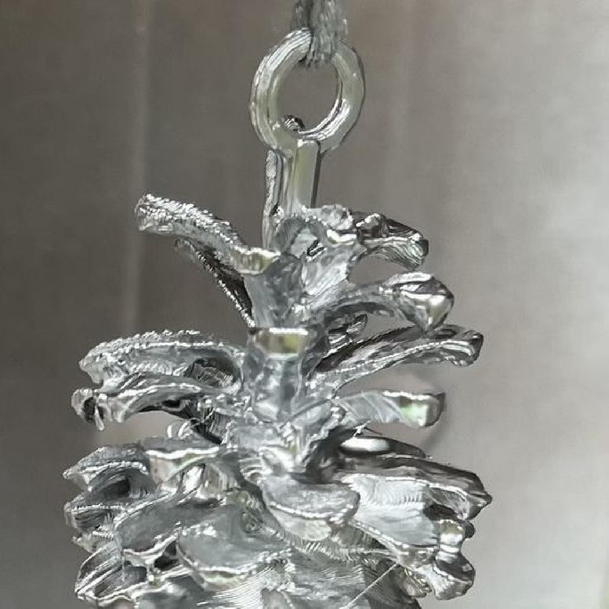 Decoracao de Natal com Pinha 1