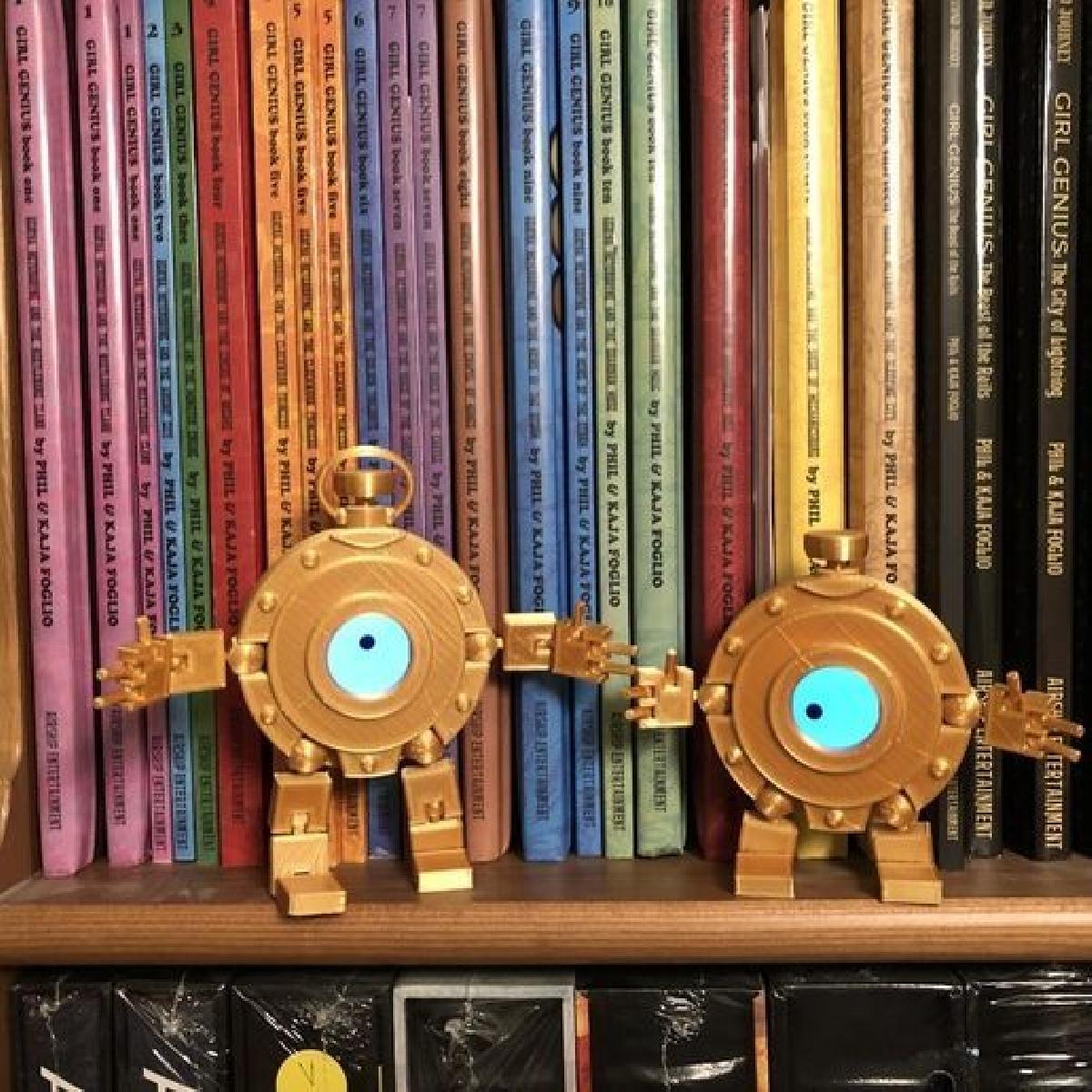 Dingbot Prime e Deuce Dingbot (Garota Genio)
