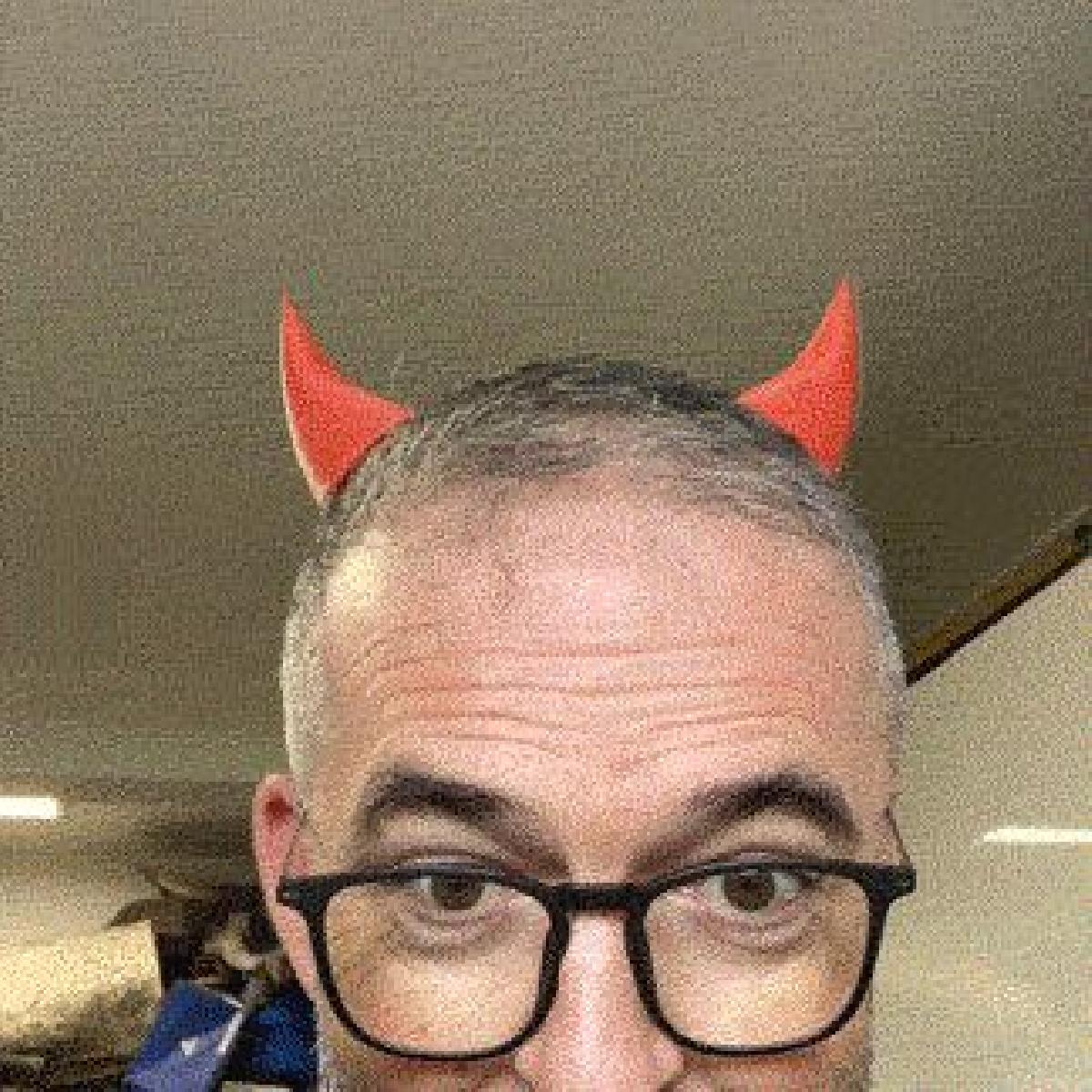 Chifre de imp para tiara