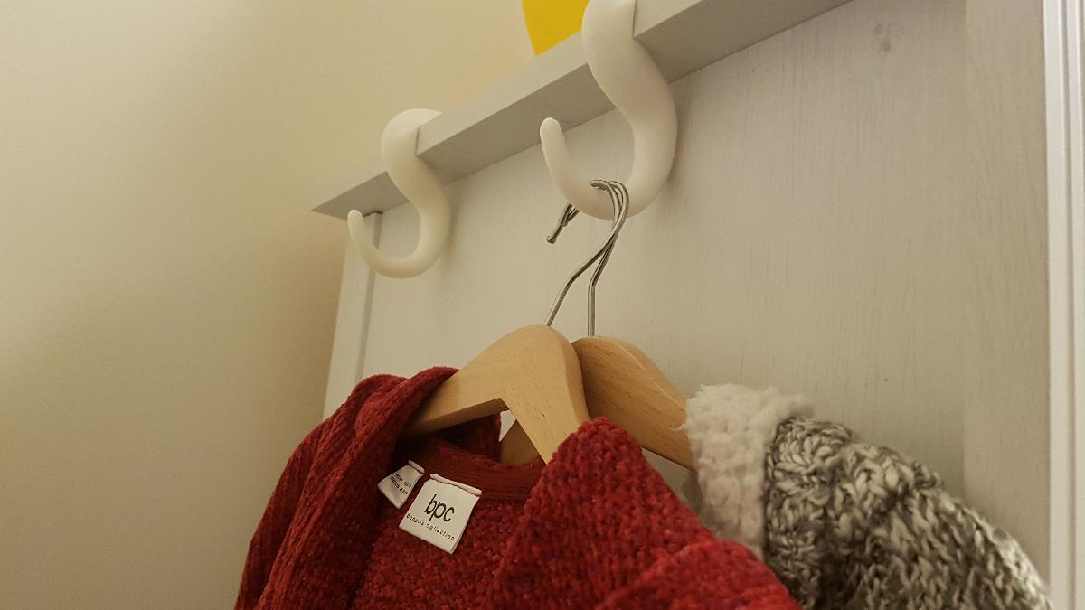 Gancio coda di serpente / Forma de gancho de cauda de serpente