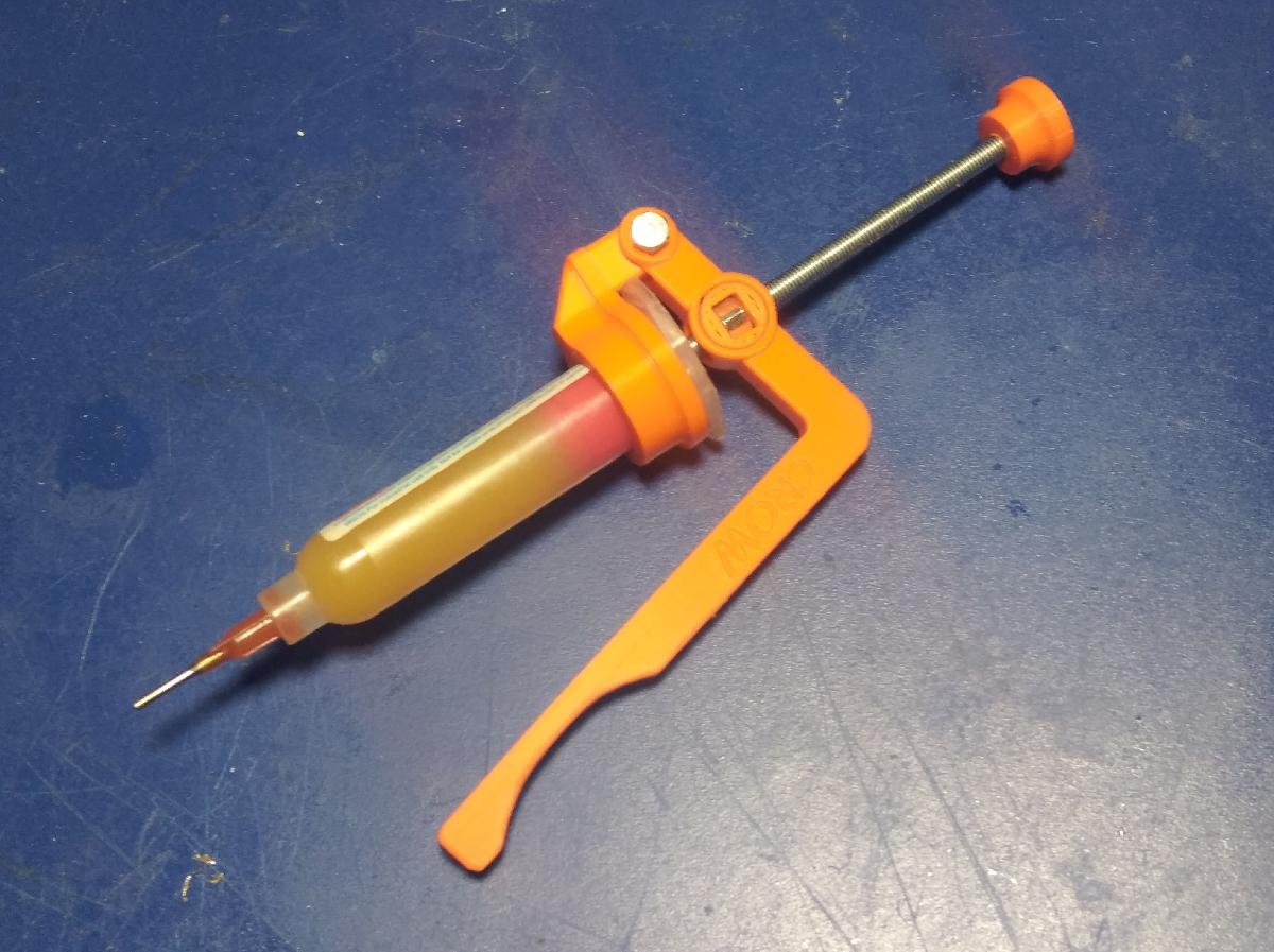 Dispensador de pasta de soldar