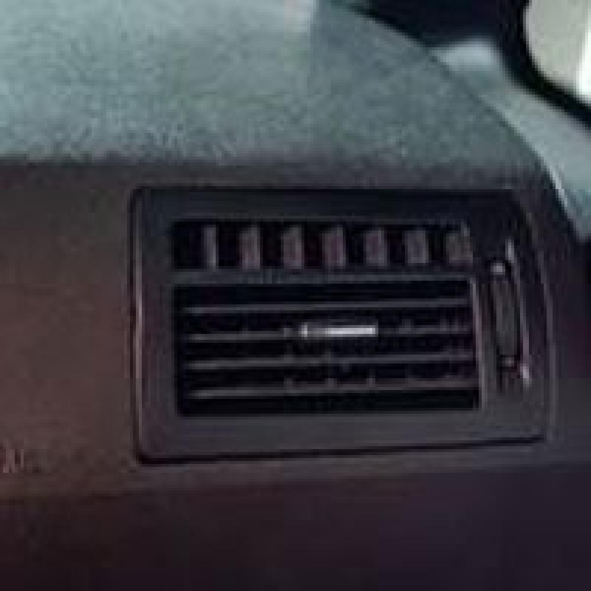 Entrada de ar de ventilacao do painel Opel Zafira B