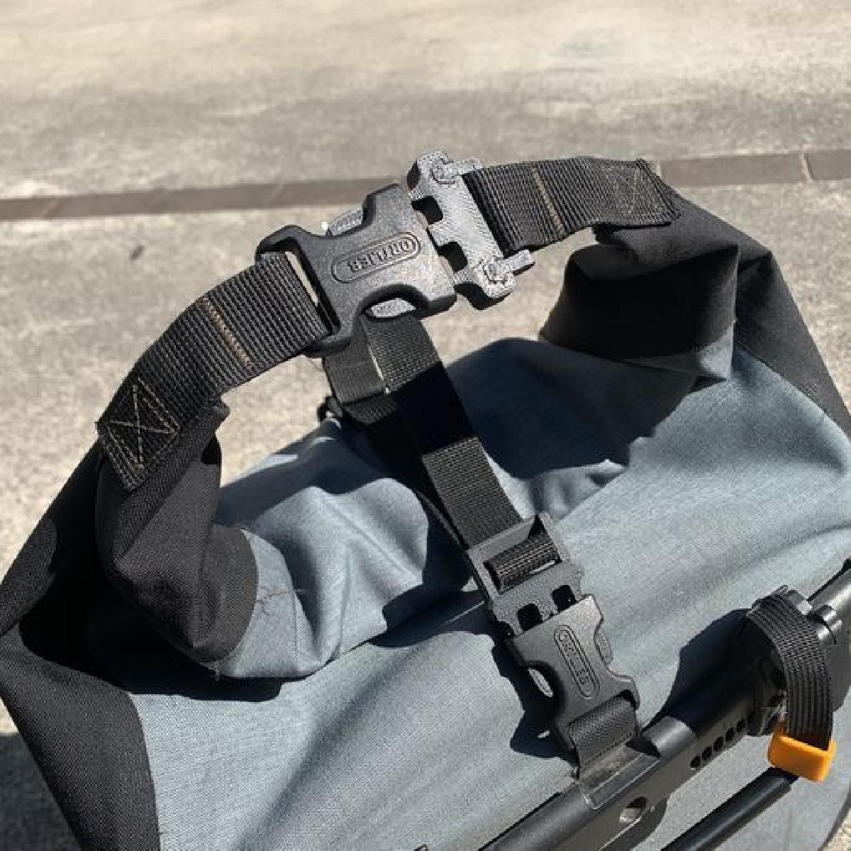 Substituicao da fivela para bolsa Ortlieb V2