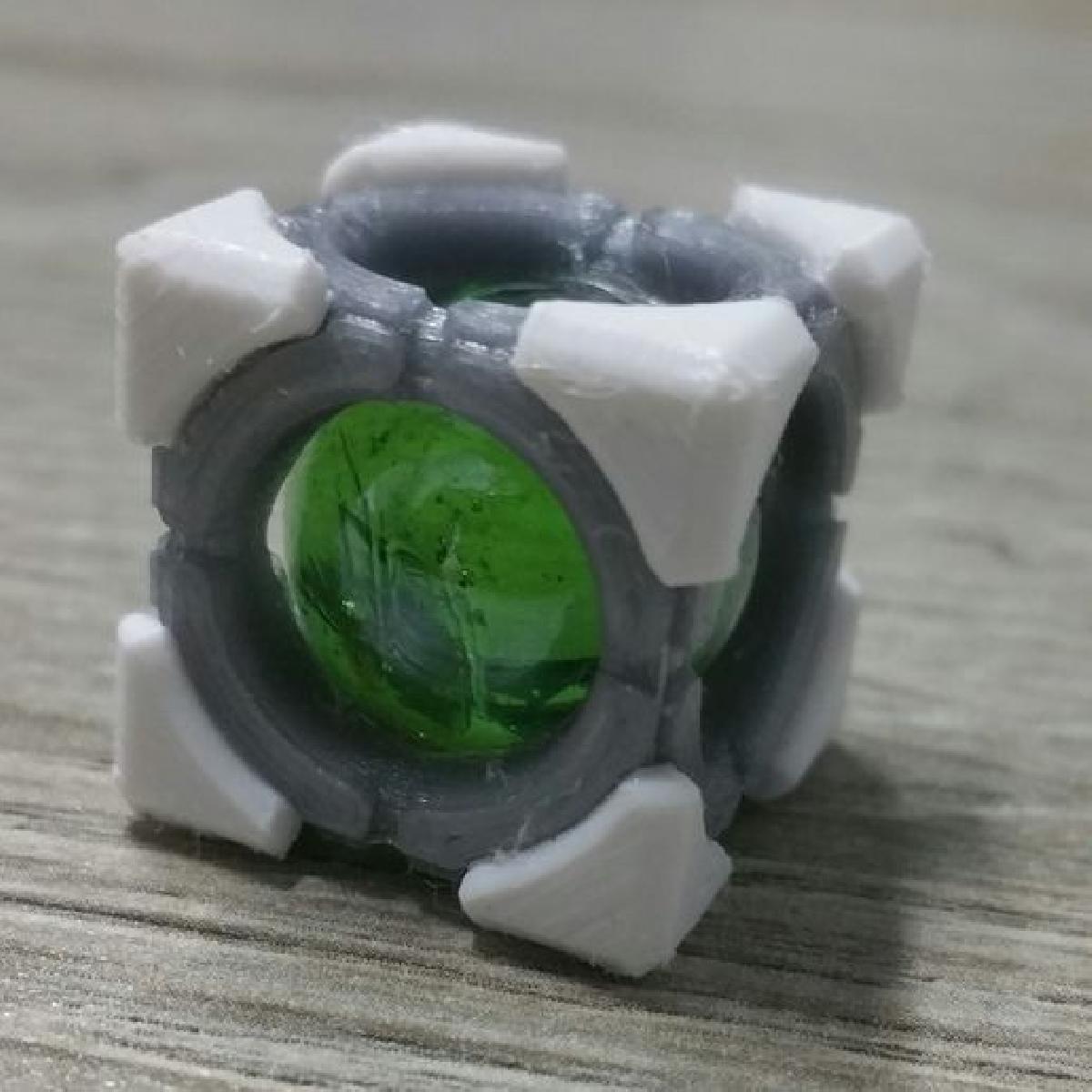 Cubo de refracao do Portal 2 (Cubo de Redirecionamento de Desencorajamento)