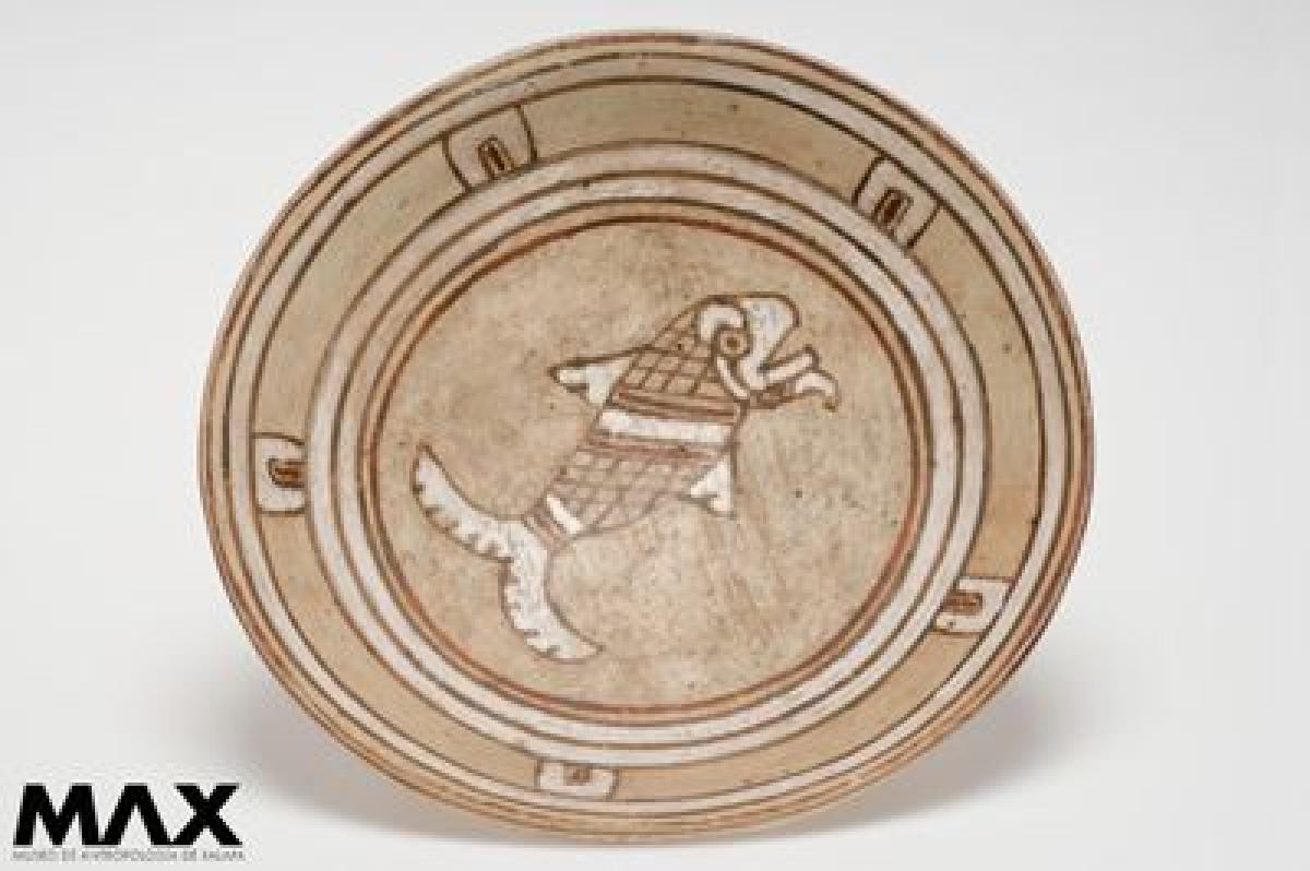 Arte pre hispanica _ peixe zoomorfico