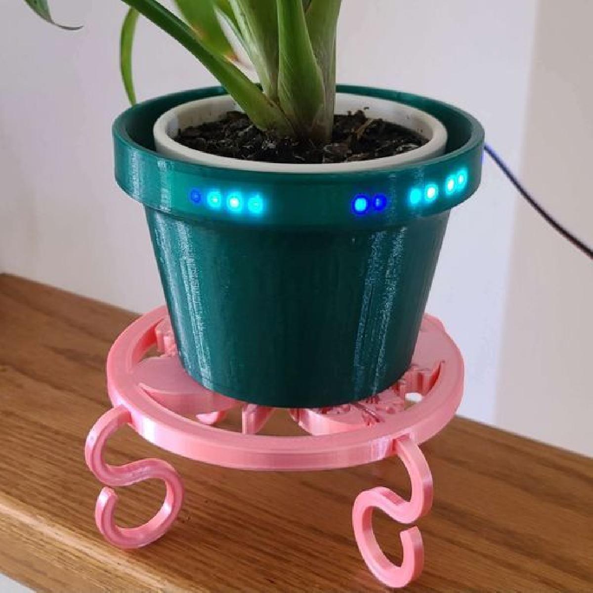 Vaso de Flor Iluminado com Fitas de LED