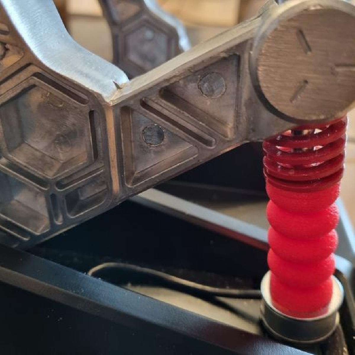 Modificacao do Pedal de Freio T LCM   Loadcell Thrustmaster