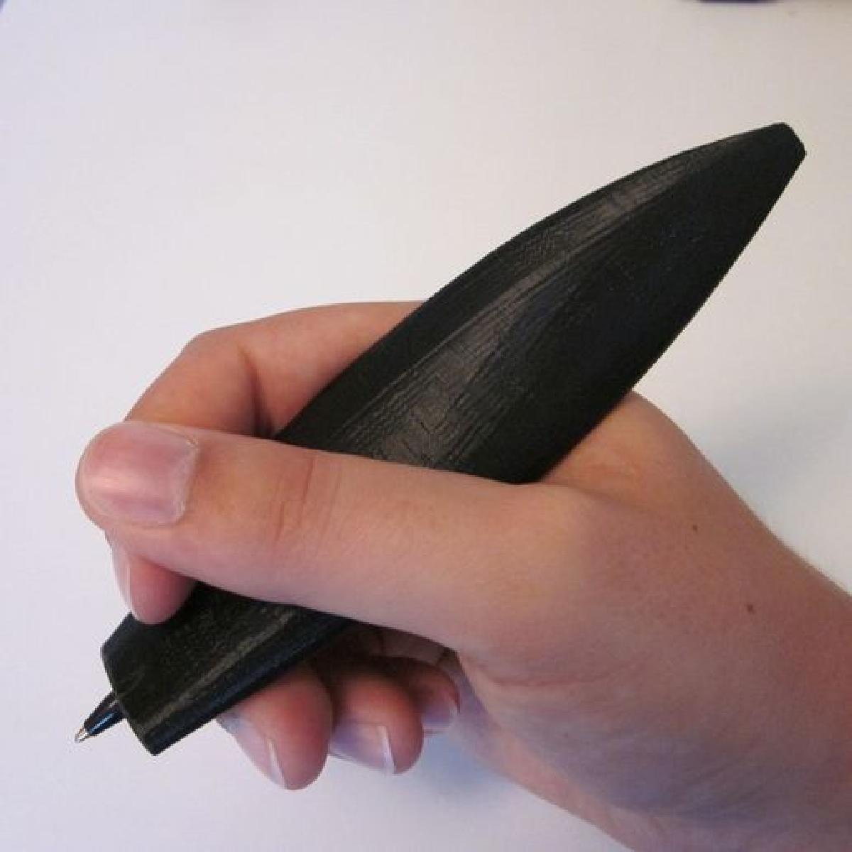 Caneta de pena em forma de helice