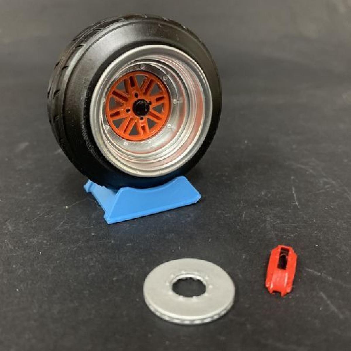Rodas profundas SSR MKIII dianteiras e traseiras e pneus Toyo para drift.