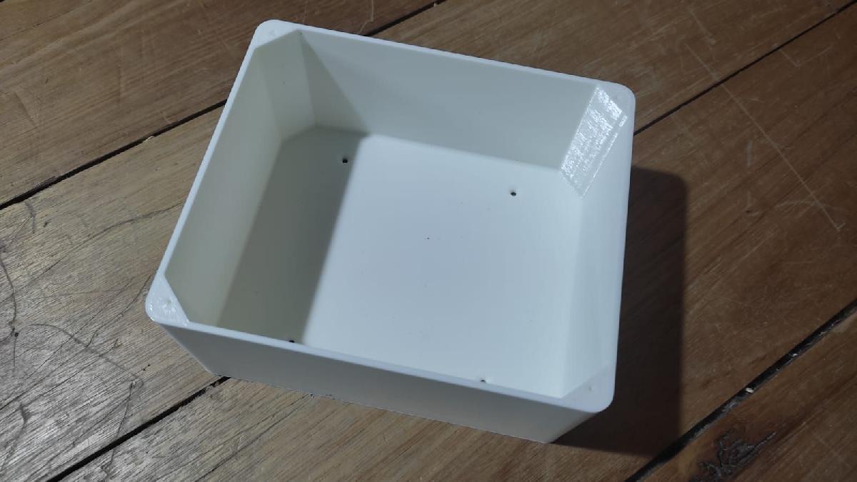 Caixa hermetica para exterior 10x12x6cm