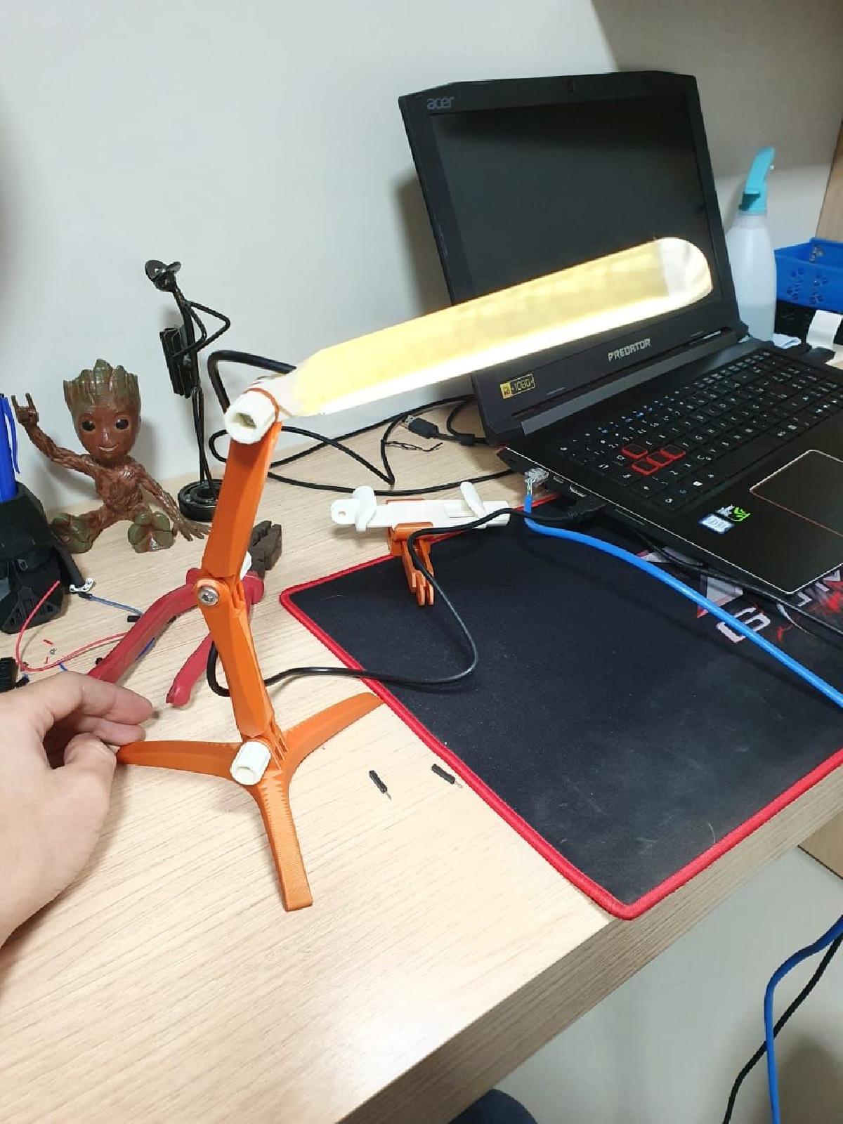 Montagem Modular + Luz LED USB