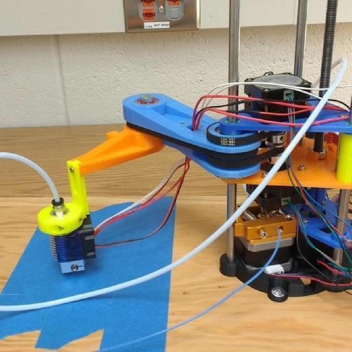 MPSCARA: Robo SCARA Principalmente Impresso