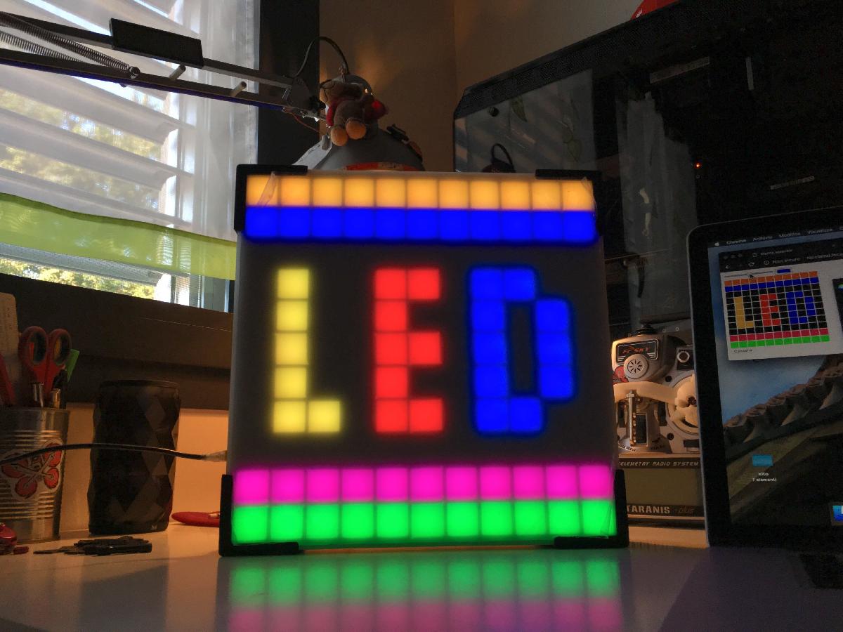 Matriz LED 11x11 | Arduino Yun e LED WS2812
