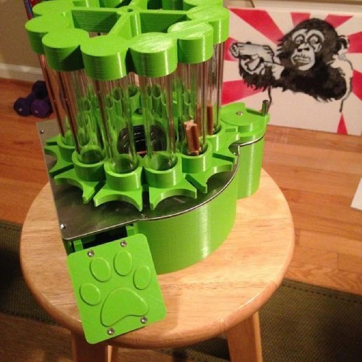 Alimentador automatizado para tratamento de caes (Over Engineered) REV1