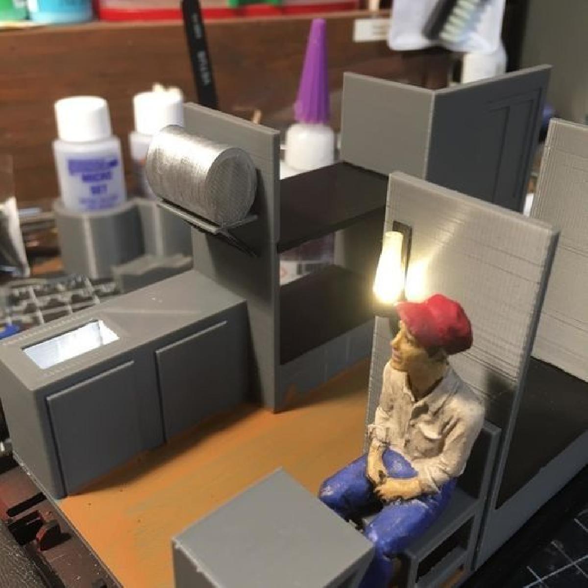 Caboose Bobber interior em grande escala