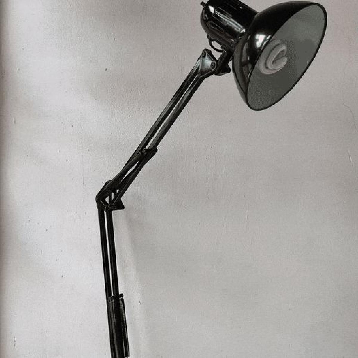 suporte para lampada de mesa