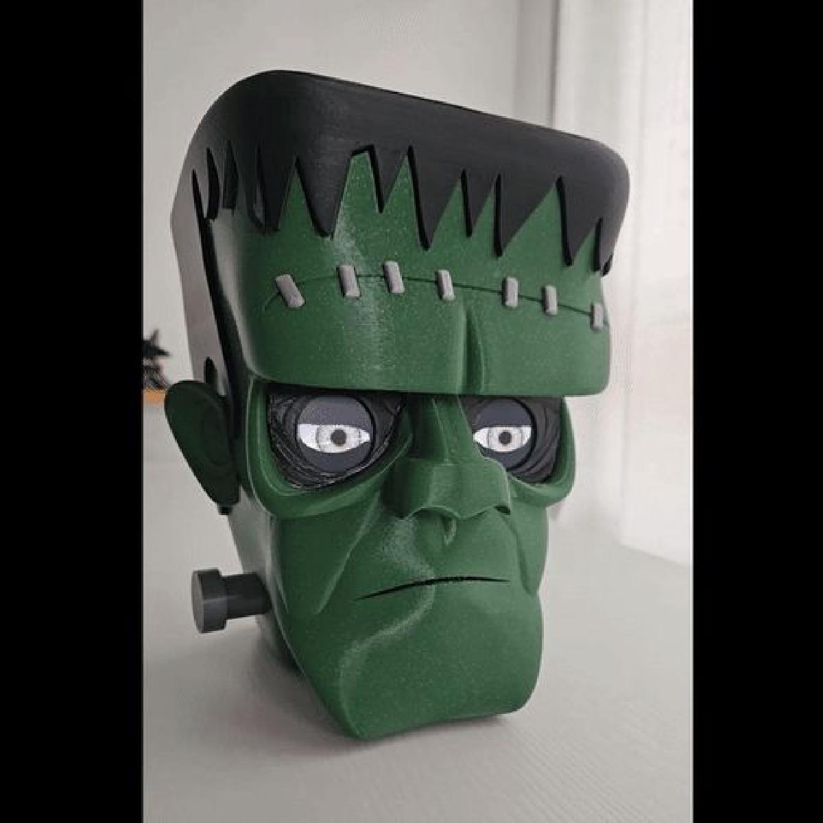 Cabeca 3D de Frankenstein com Olhos Animados