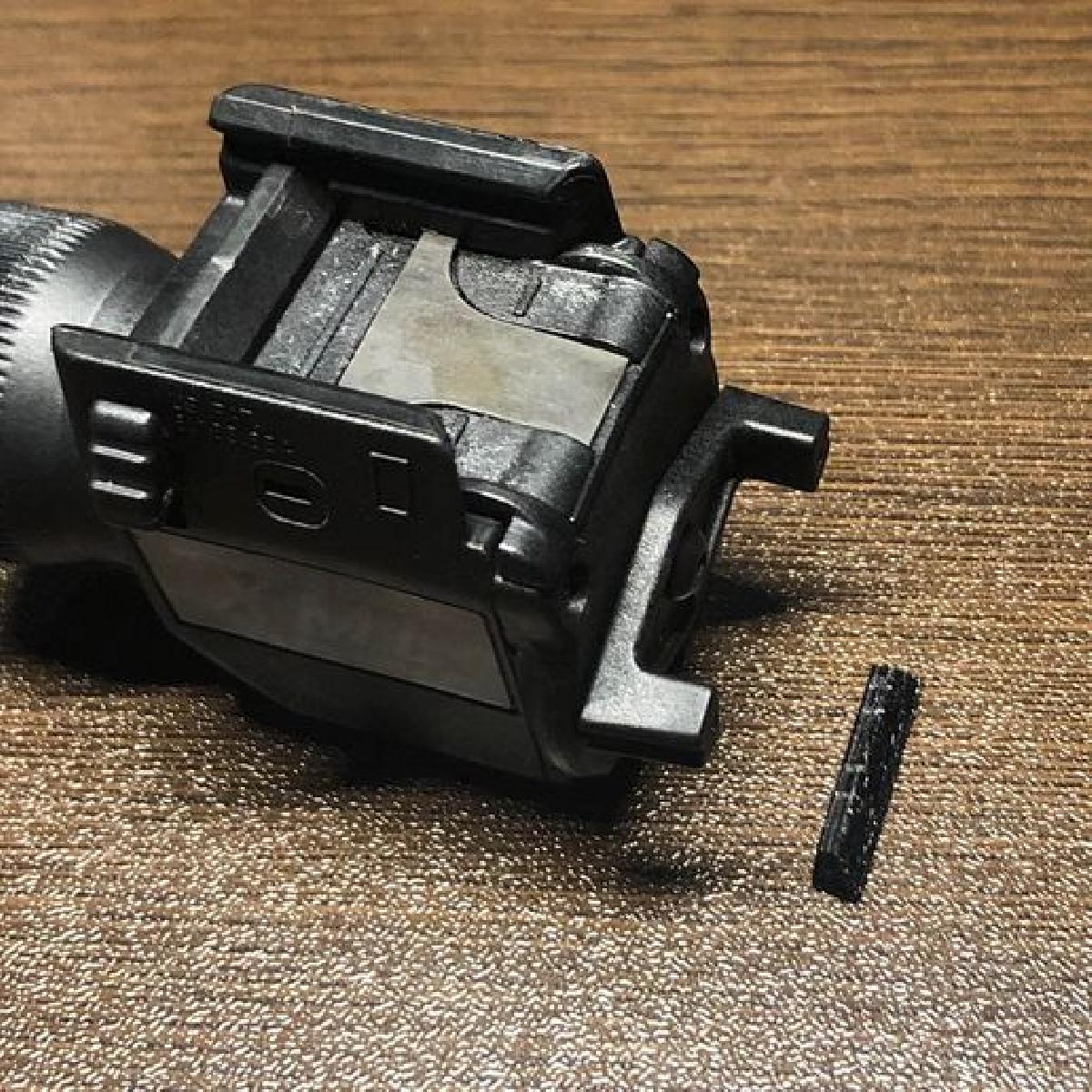 Espacador Universal para Trilho Picatinny de Pistola para Lanterna XML