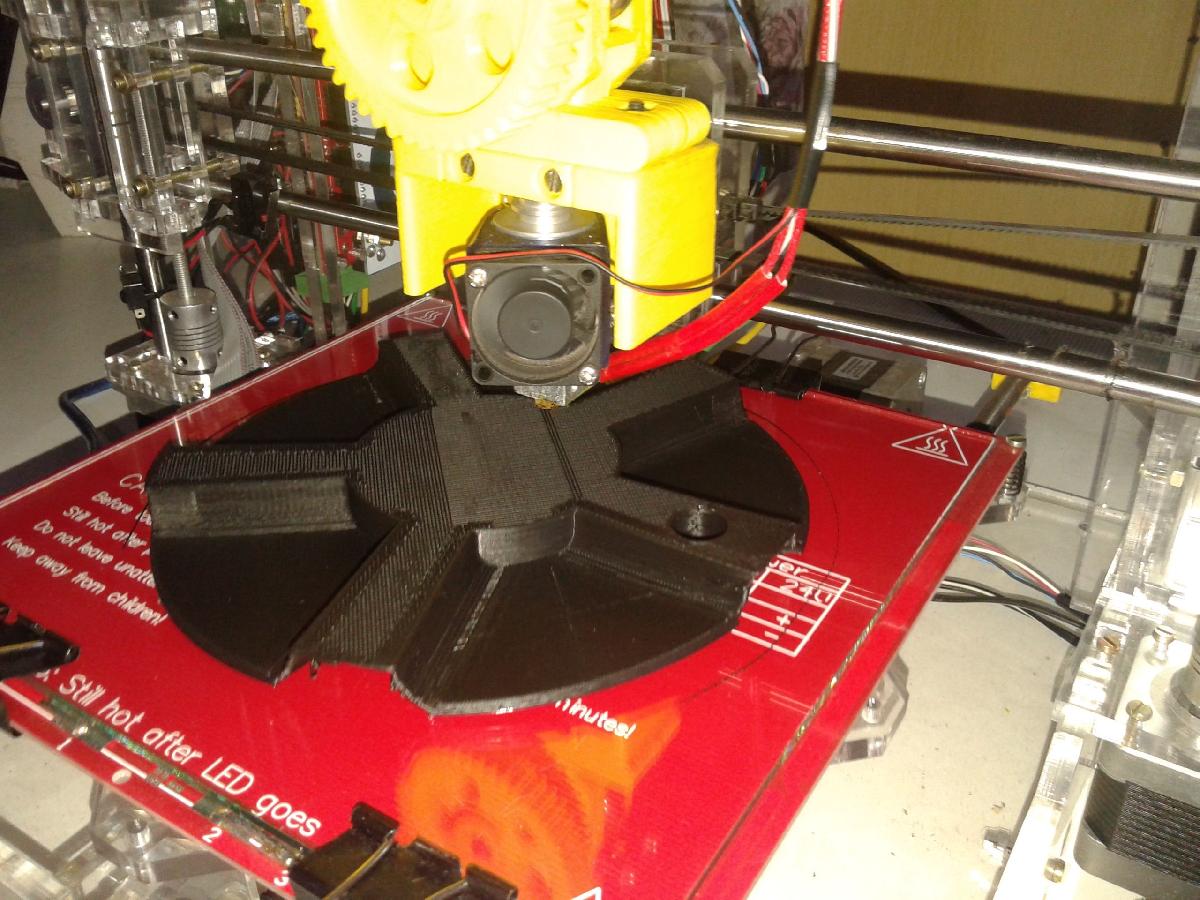 22" Chevrolet Wheel Hubcap.