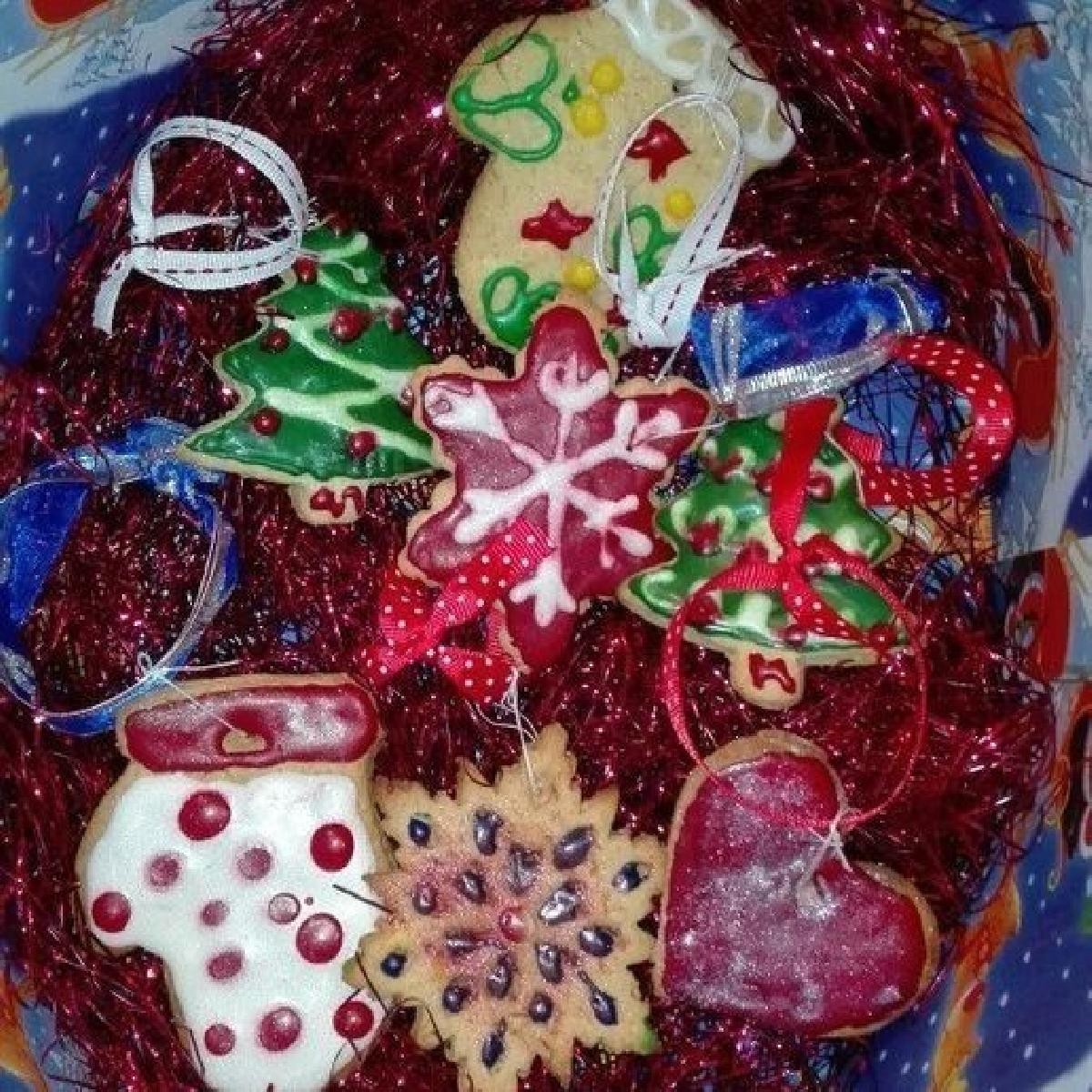 Cortador de biscoito em forma de enfeite de arvore de Natal