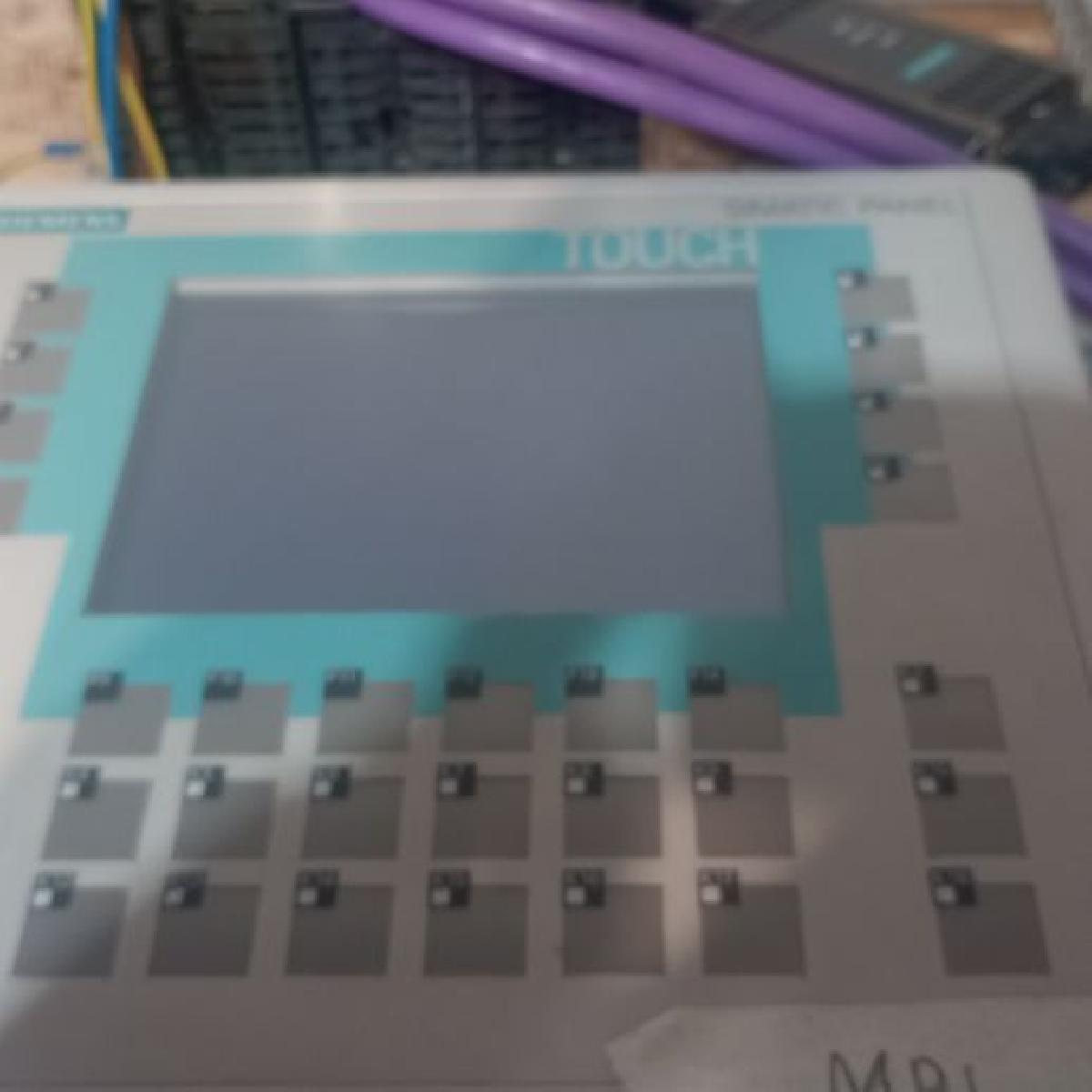 Manual do Usuario para a Base de Montagem (Suporte) Siemens HMI OP177B