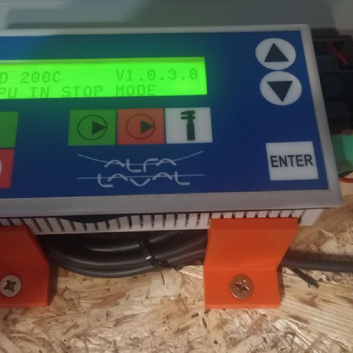 Guia do Usuario para a Base de Montagem (Suporte) Siemens HMI TD200C