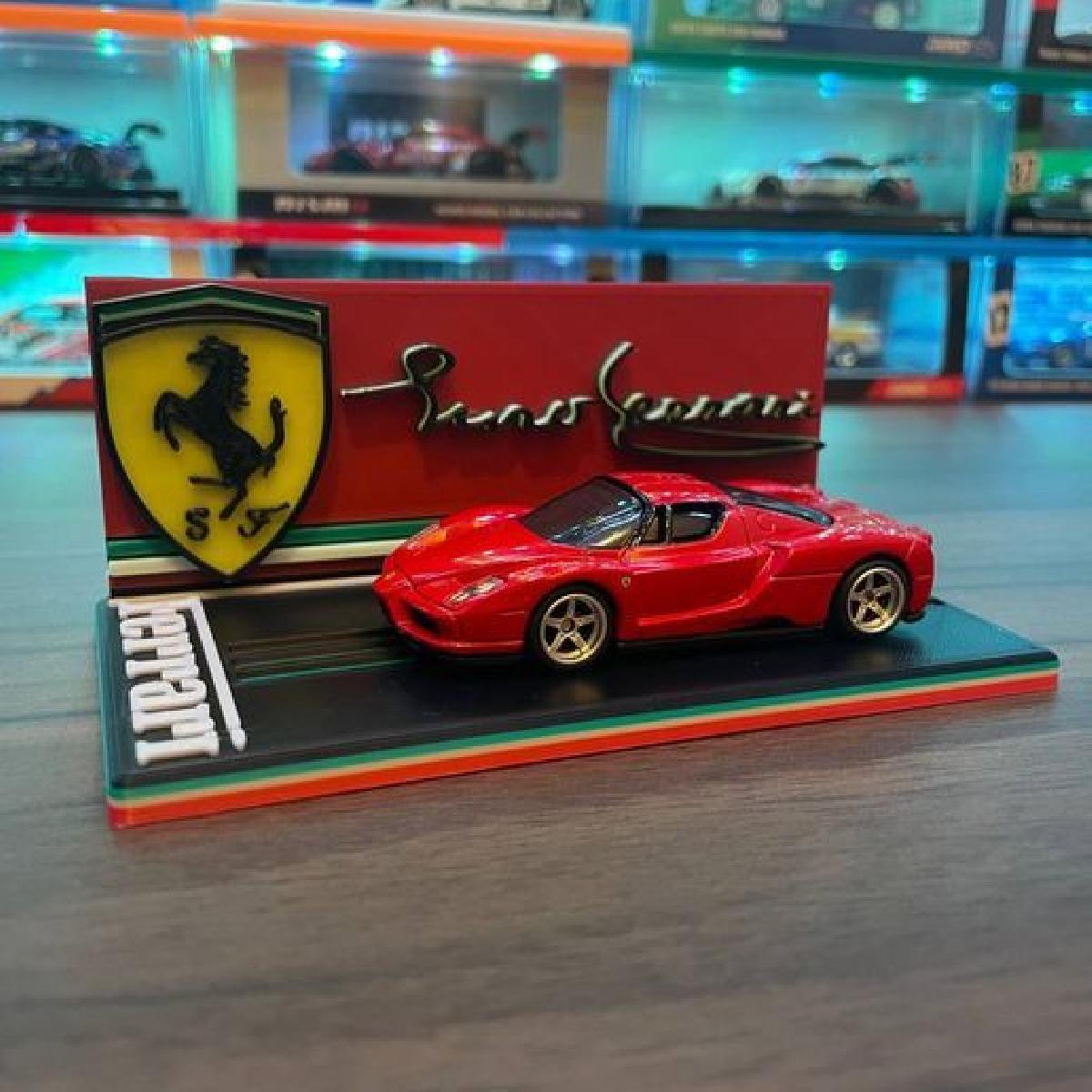 Base de Exibicao Tomica Ferrari Enzo