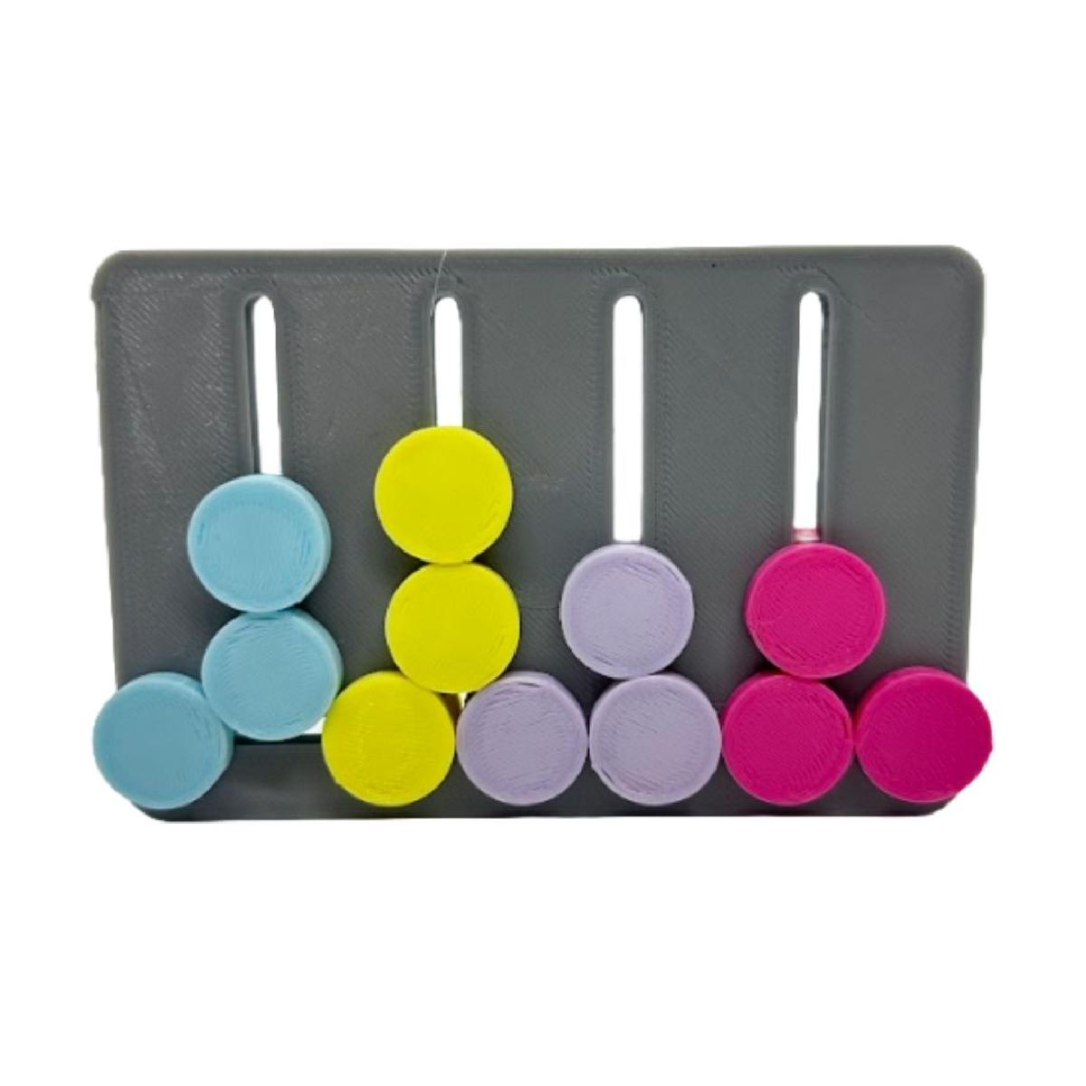 Brinquedo 1 por Julio Portilla   HKC