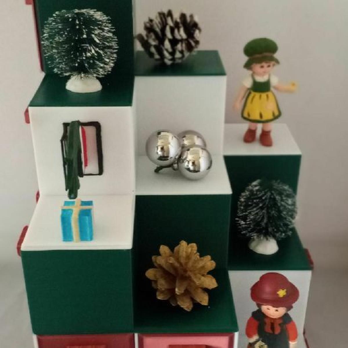 Calendario do Advento, calendario de Natal e armazenamento.