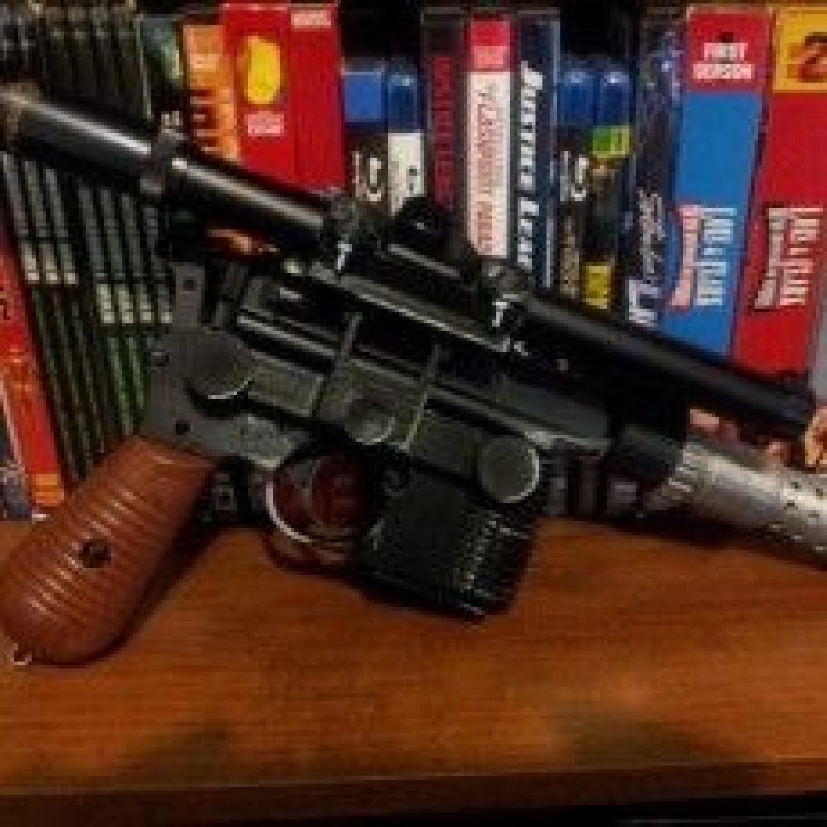 Blaster Hero inspirado no DL 44 de Han Solo