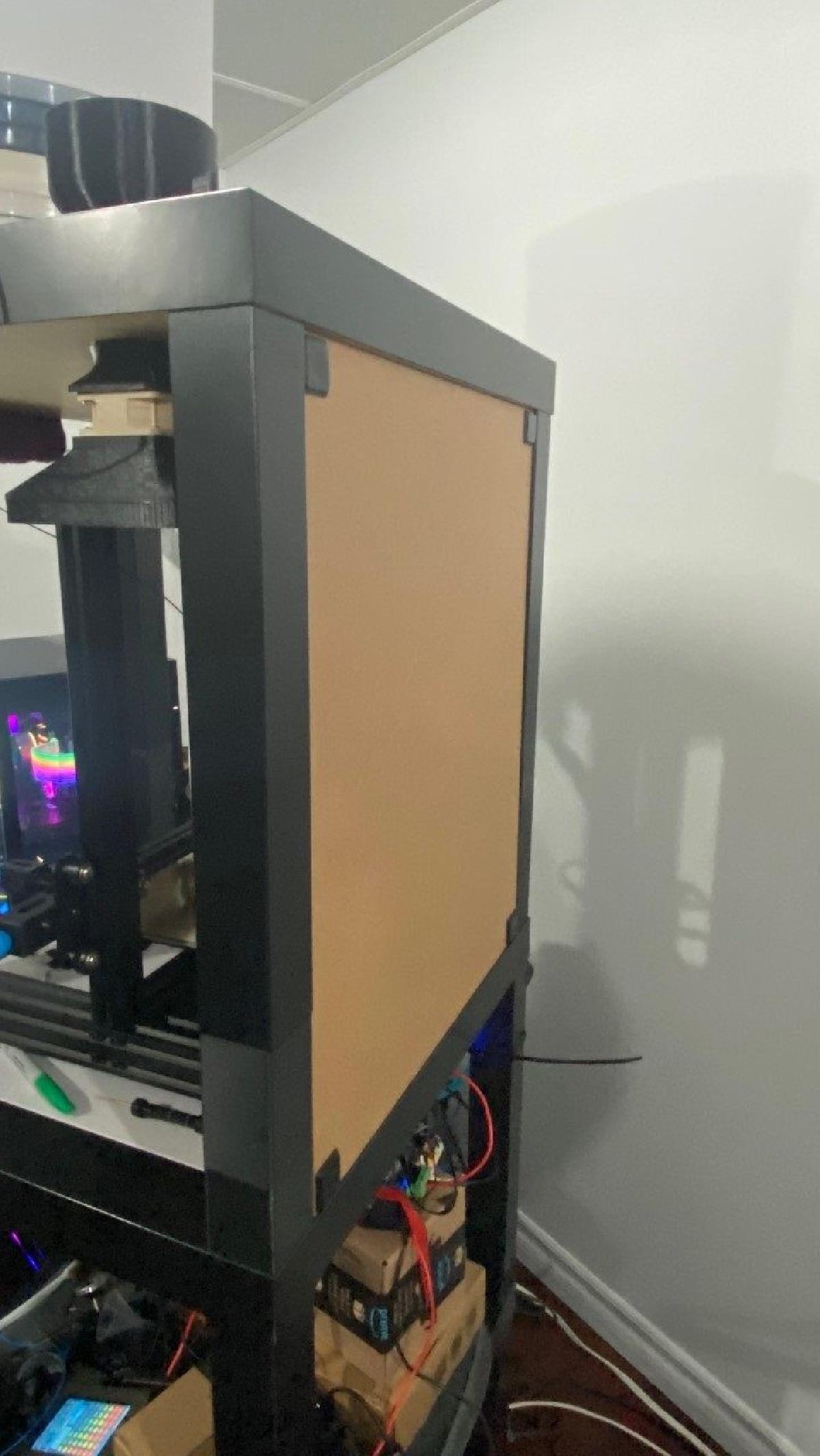 Sub coisa para o Painel Traseiro de Tudo Magnetico! Remix Amigavel para Tinkers do Ikea Lack