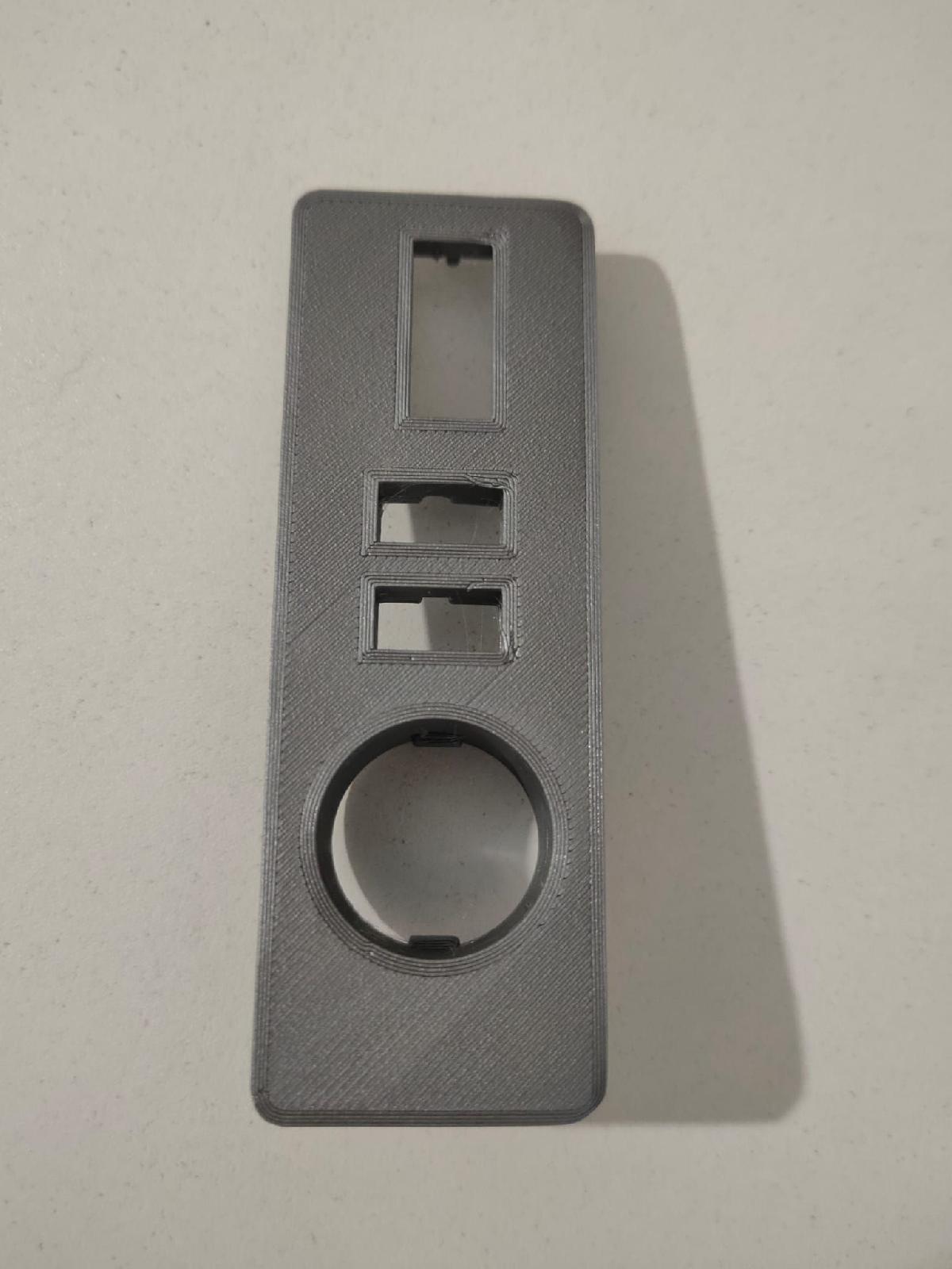 Opel/Vauxhall Corsa C   Acendedor de cigarros com 2 USB + Voltimetro