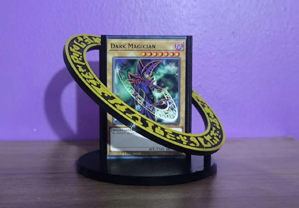 Expositor de Cartas do Mago das Trevas do Yu Gi Oh!