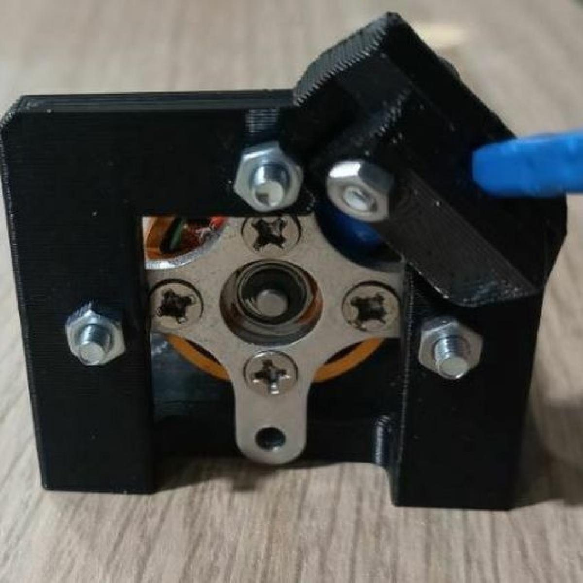 Suporte para motor brushless RC