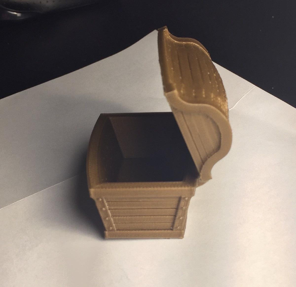 Suporte para clips de papel em forma de bau de pirata