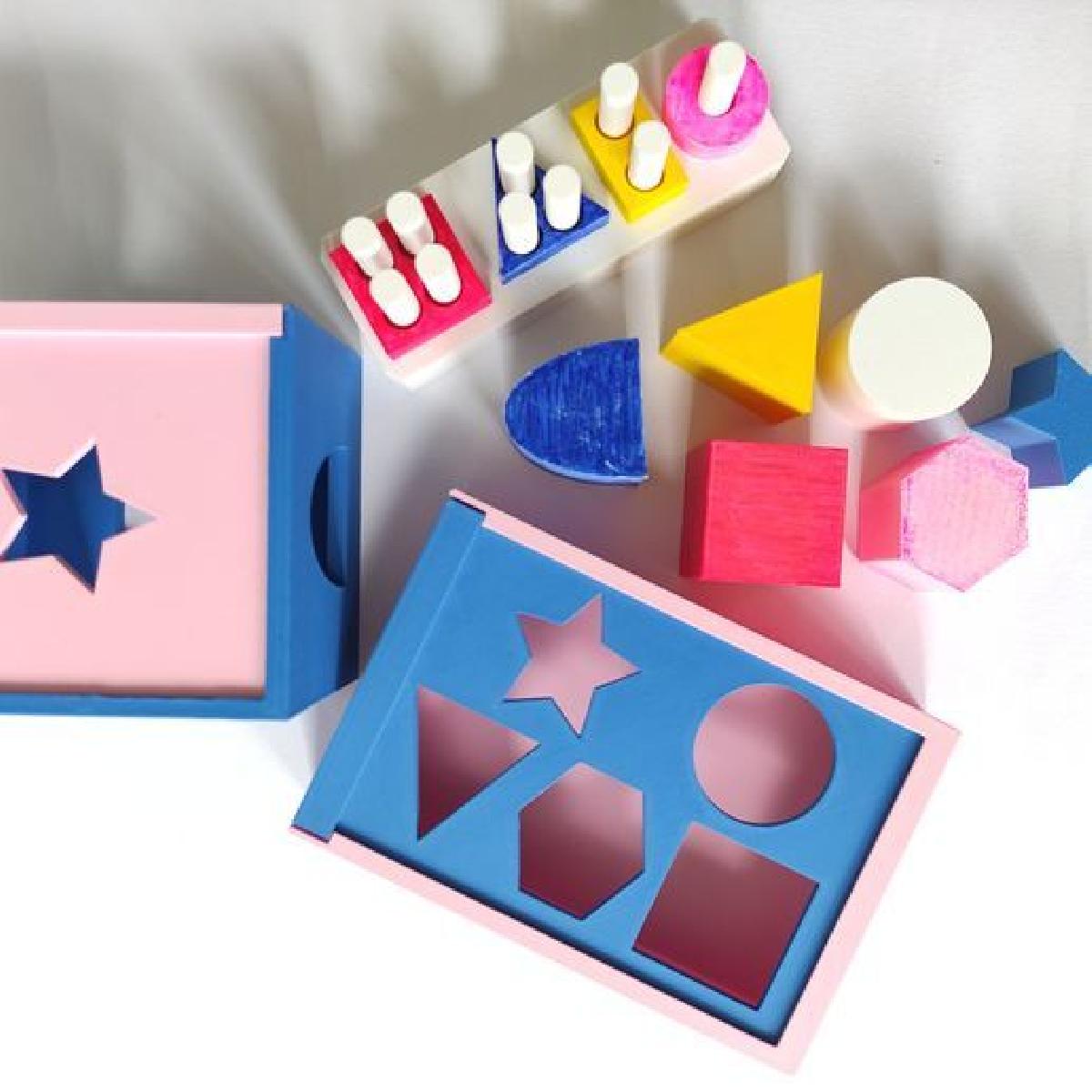 Brinquedos para o desenvolvimento das habilidades motoras das criancas.