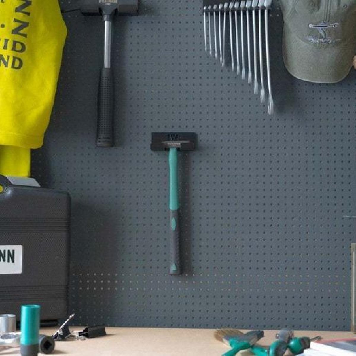 Suporte para Martelo de Engenheiros 100g 027 I para parafusos ou pranchas de pregos