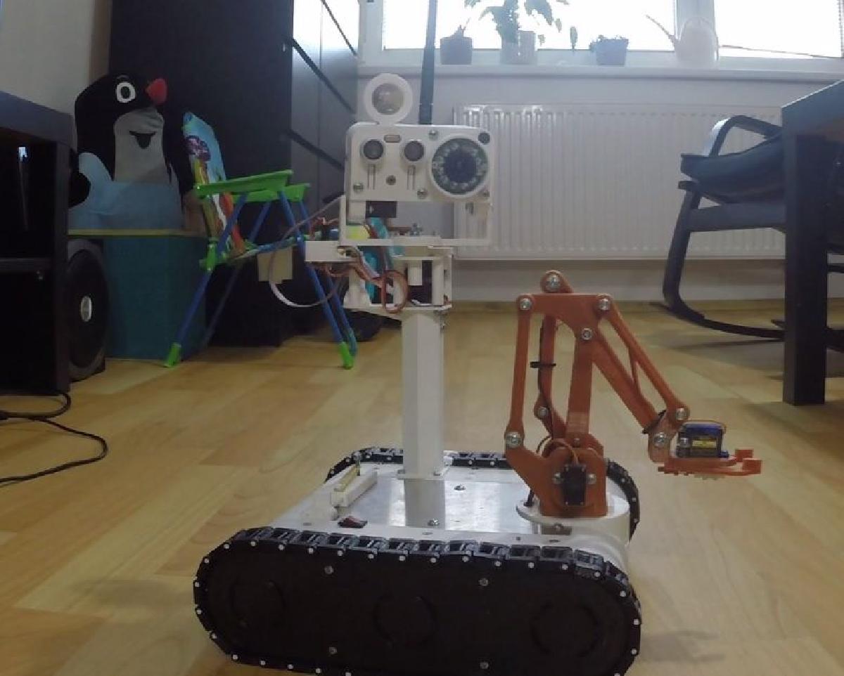Tanque robo Ardiuno