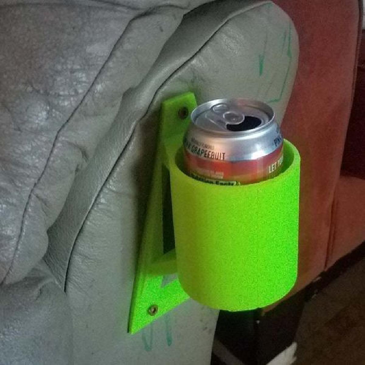 Suporte para copos com furos de montagem