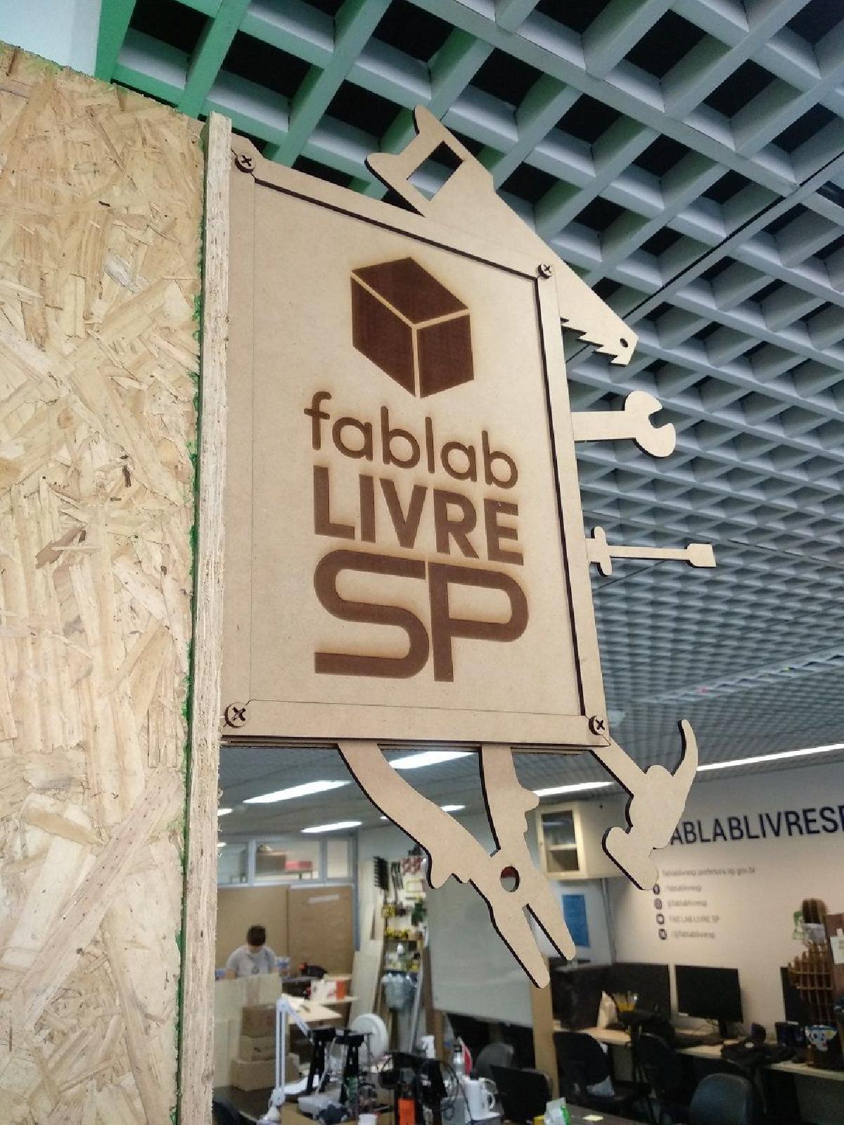 Quadro informativo do FabLab Corte a Laser