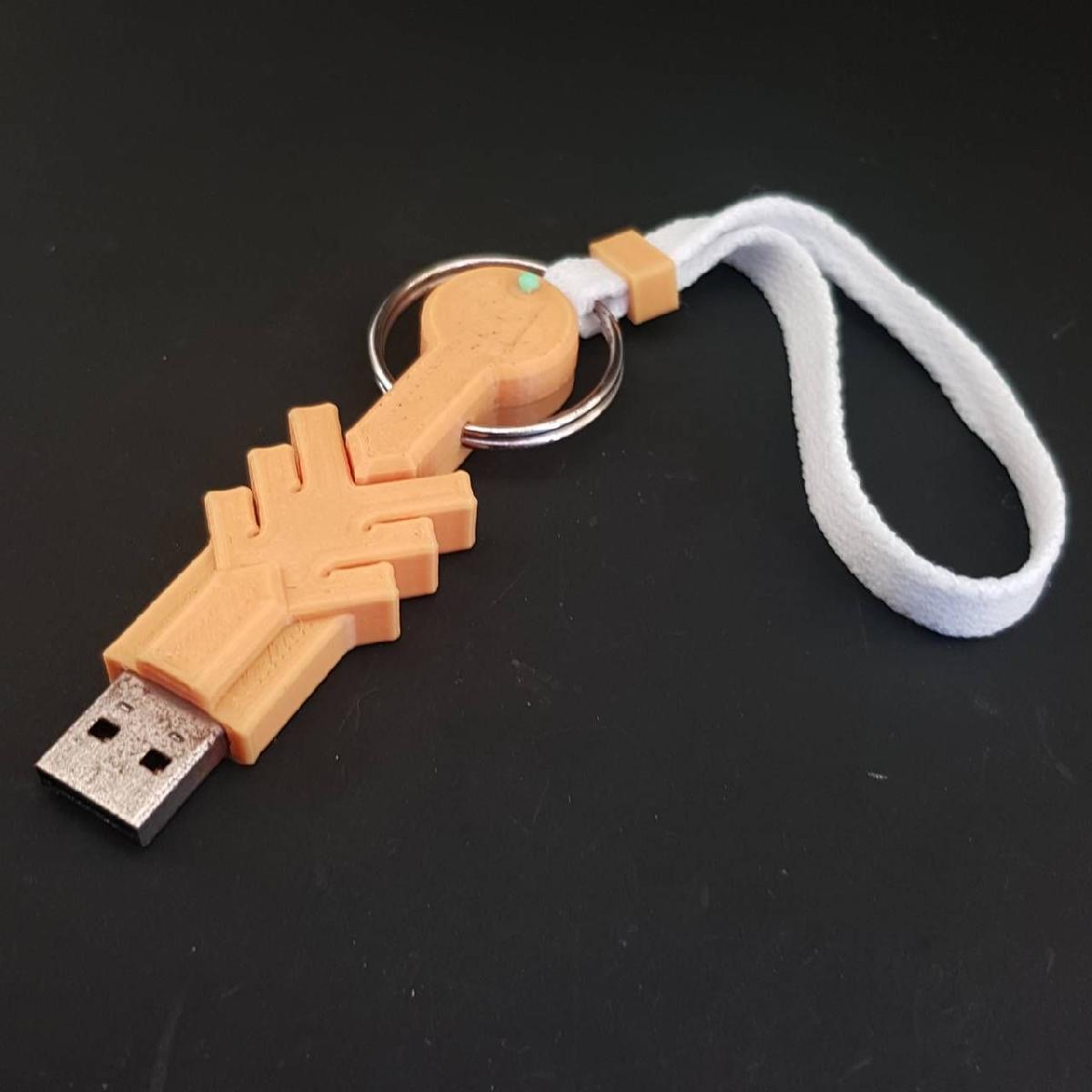 Codigo Geass   Lancamento do Lancelot Chave para USB