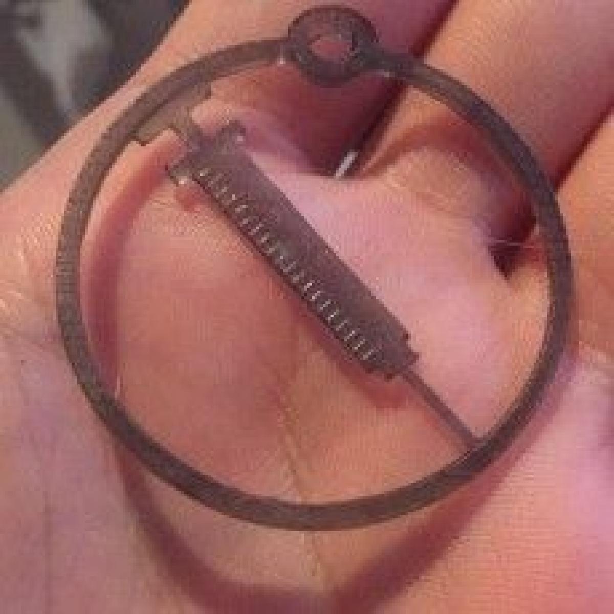 Brincos com tema de hospital