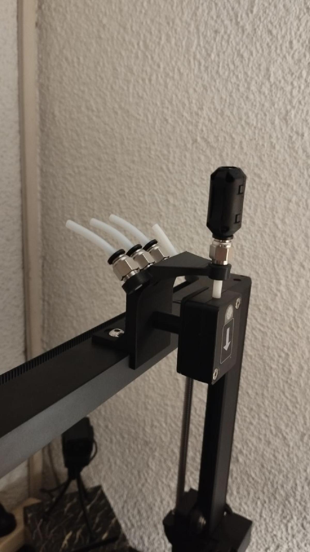 Guia superior com suporte para sensor de filamento e suporte para 4 filamentos