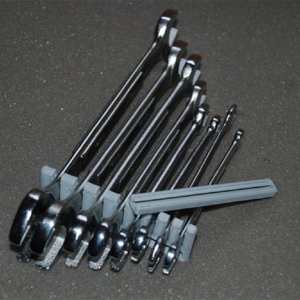 Suporte para Chave de Grifo #2 (parametrizado)