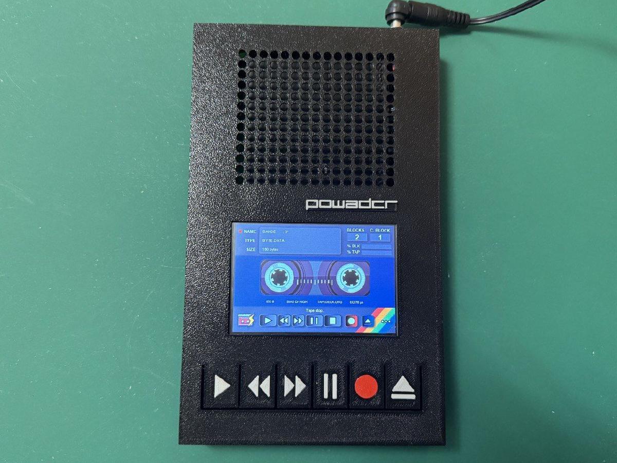 Carcaca estilo computador para o POWADCR