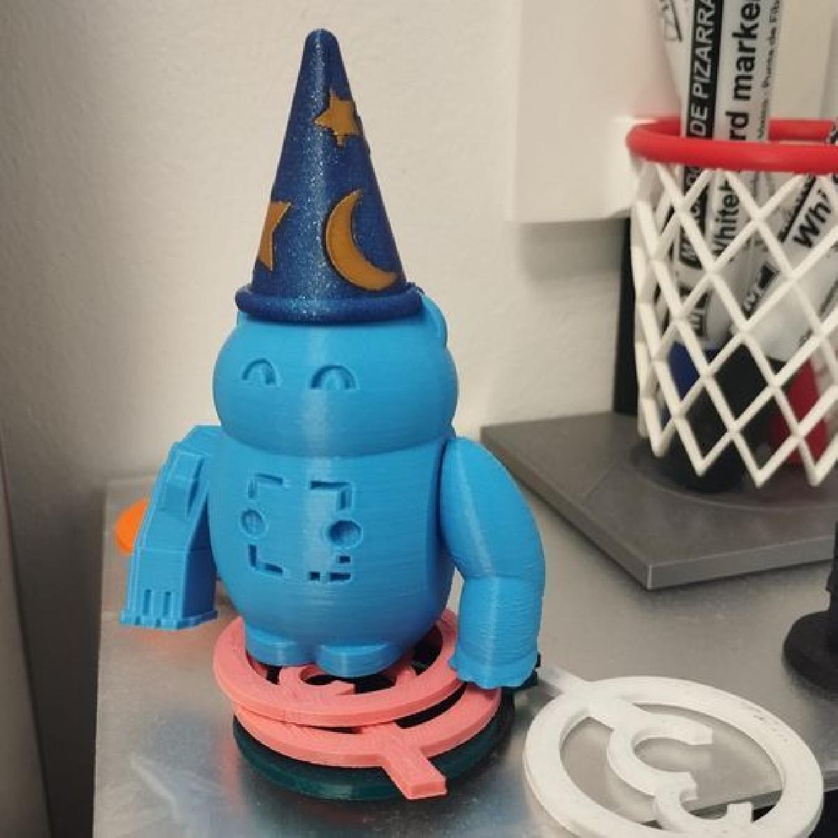 Gorro de fantasia da Disney ajudando