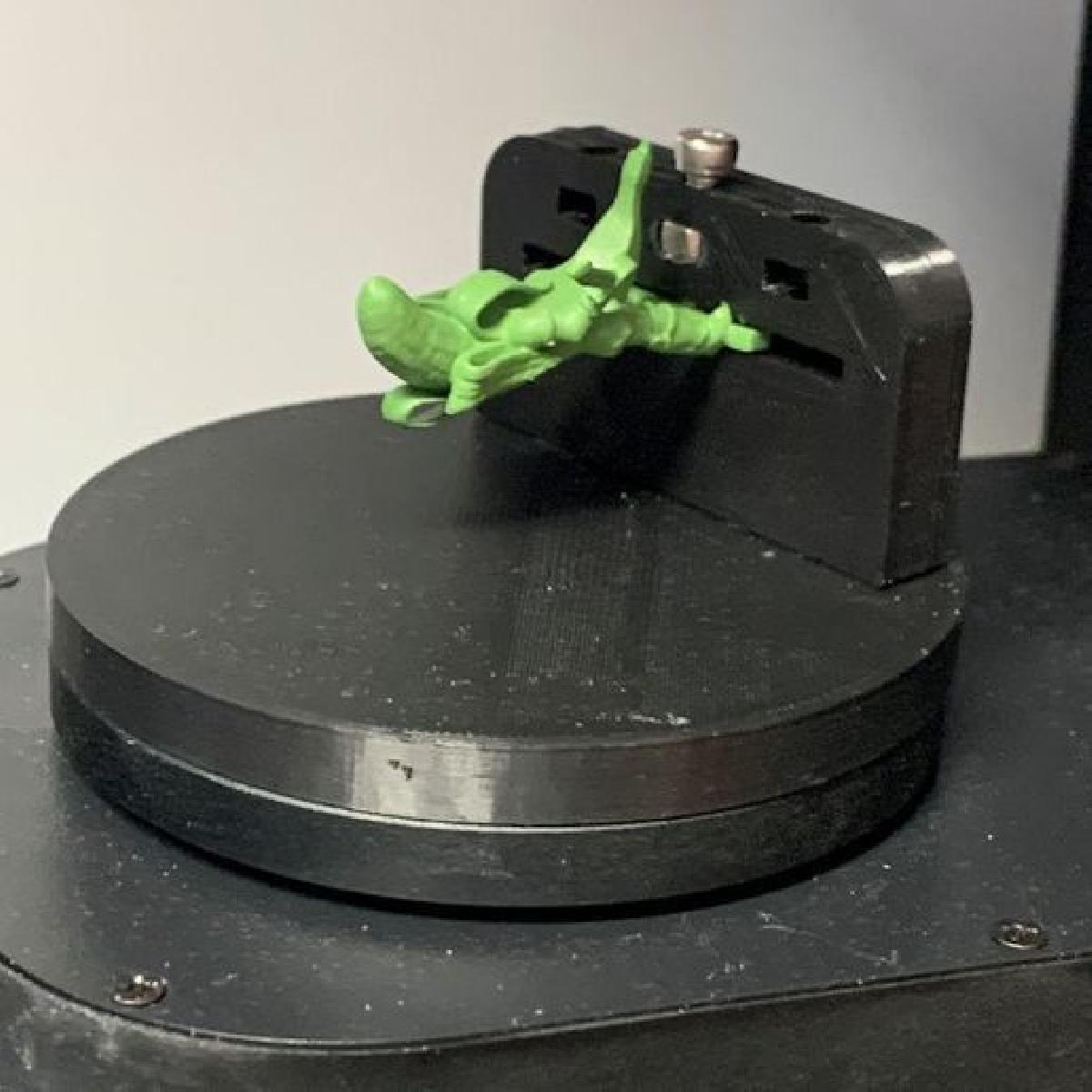 Thunk3D JS DT E Suporte Miniatura Slotter 300 para Digitalizacao 3D   Horizontal
