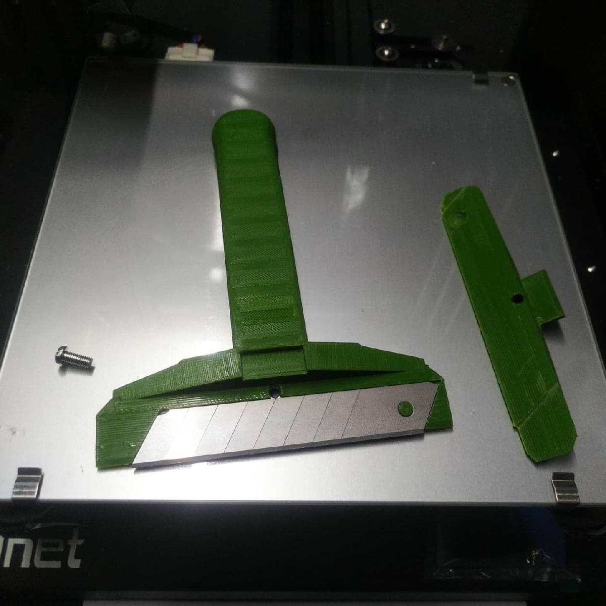 Espatula para pecas impressas