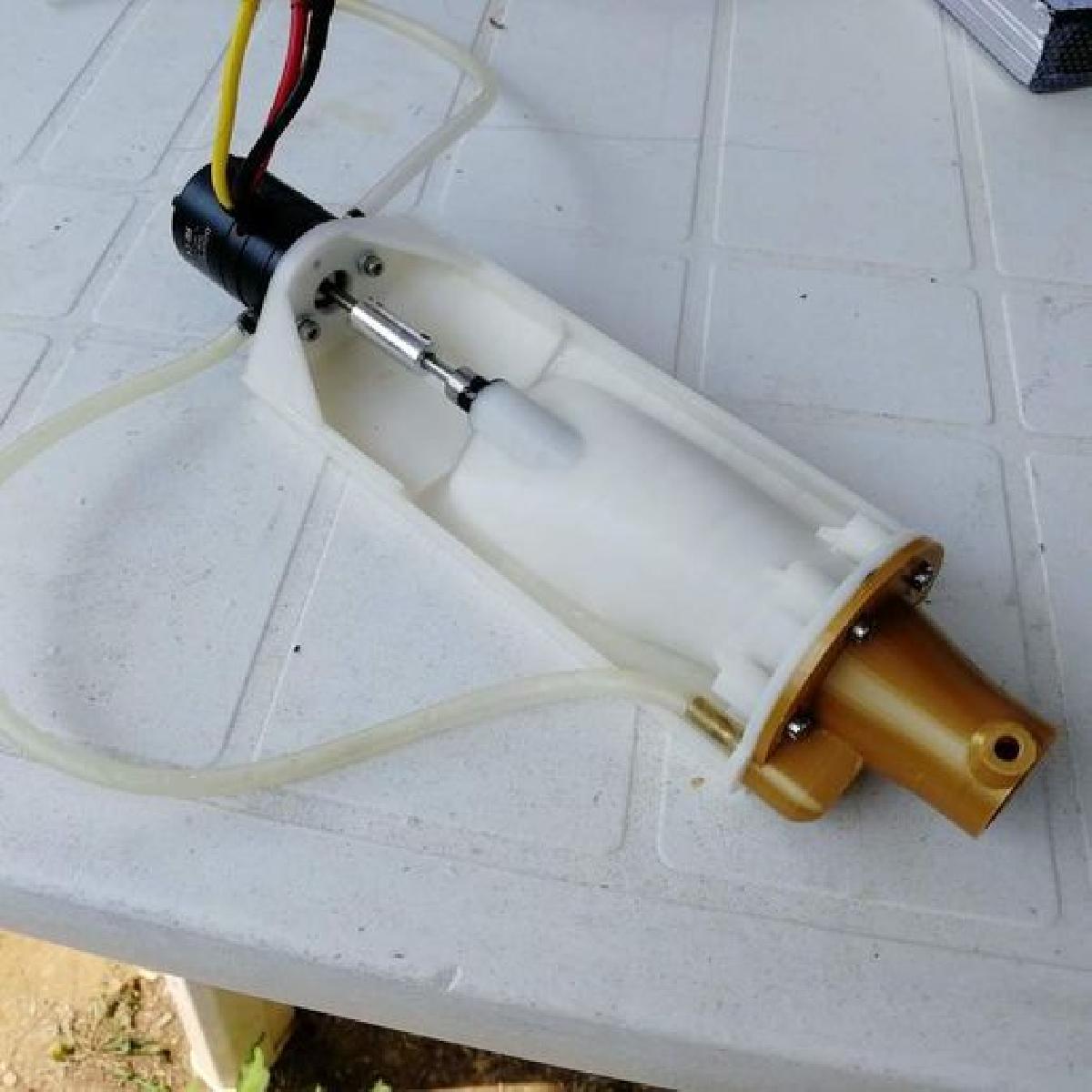 Propulsao por jato de agua para barco RC   codigo aberto completo