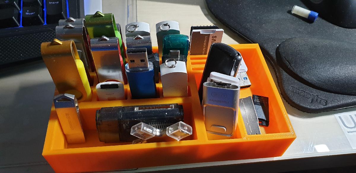 MULTI USB